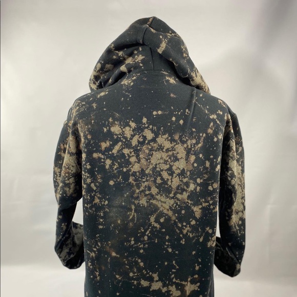 AR Designer Hoodie - Picture 4 of 4